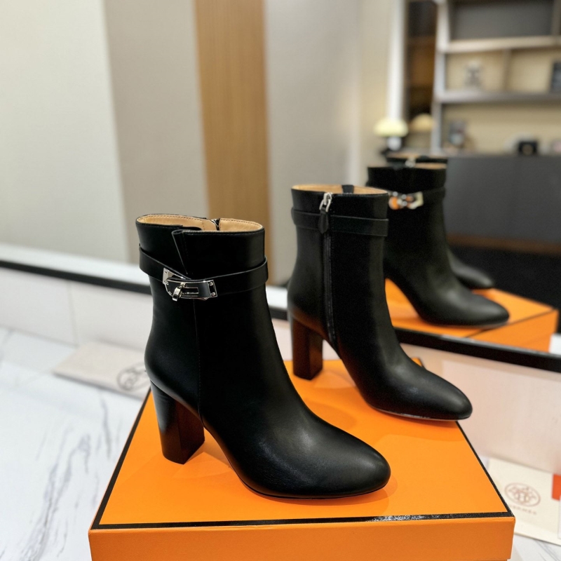 H**mes boots